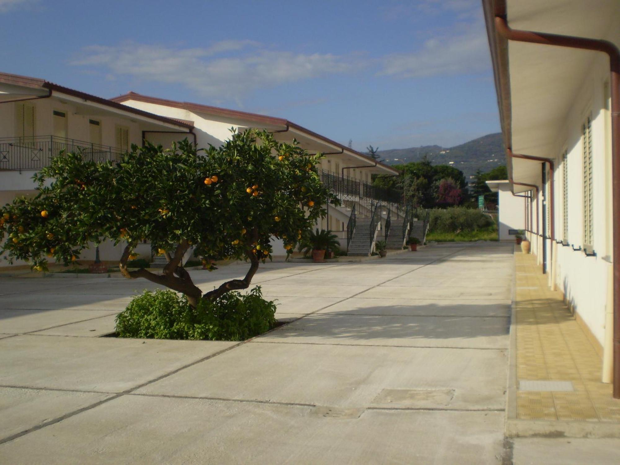 Medimare Residence Club Patti Exterior photo