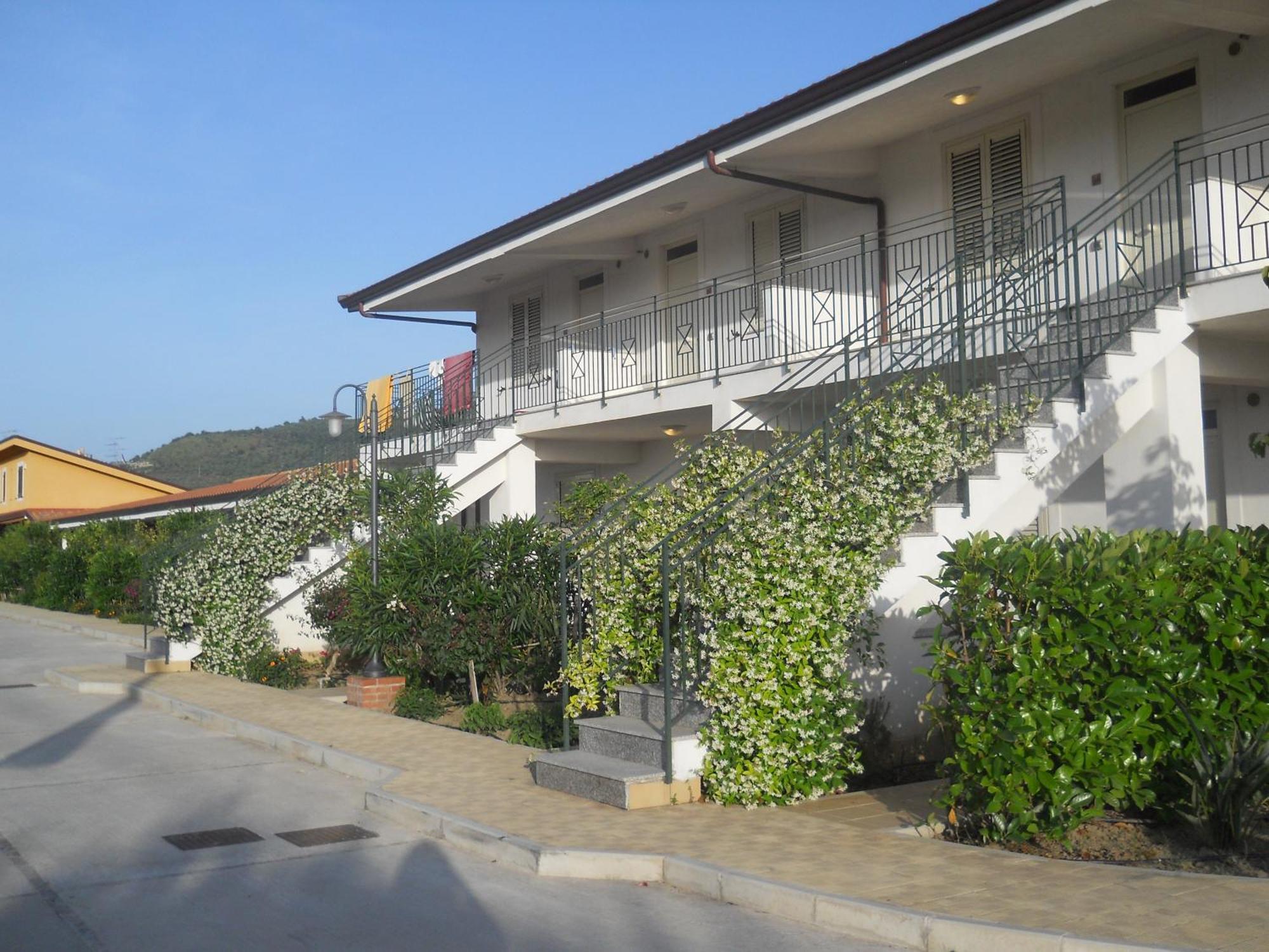 Medimare Residence Club Patti Exterior photo